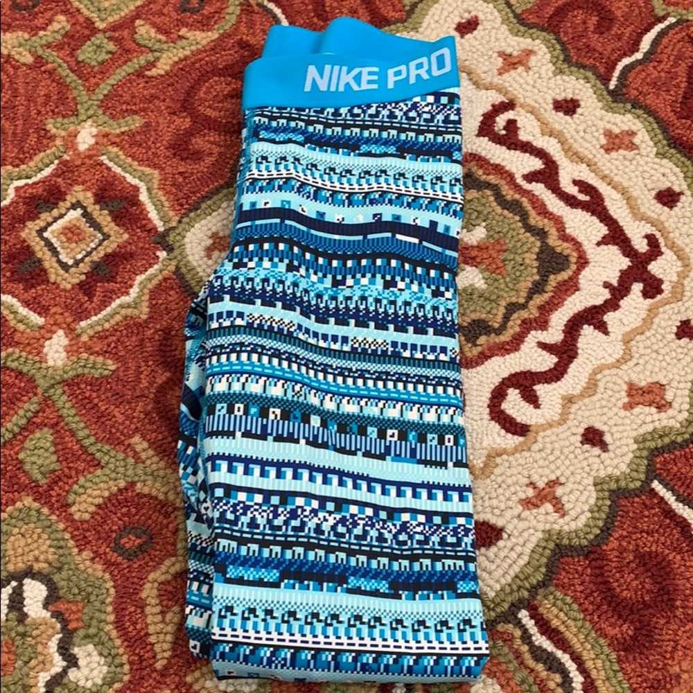 Full length Nike pro leggings